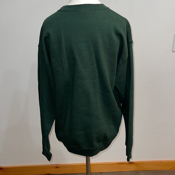 NWOT unisex size medium Gildan “Don’t Stop Retriven’” sweatshirt - Picture 5 of 7